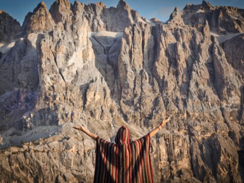 Sürekli Kendinizi Açıklama Zorunda Hissediyor musunuz? Over-Explaining Davranışının Sırları - Fonksiyonelyasam.com