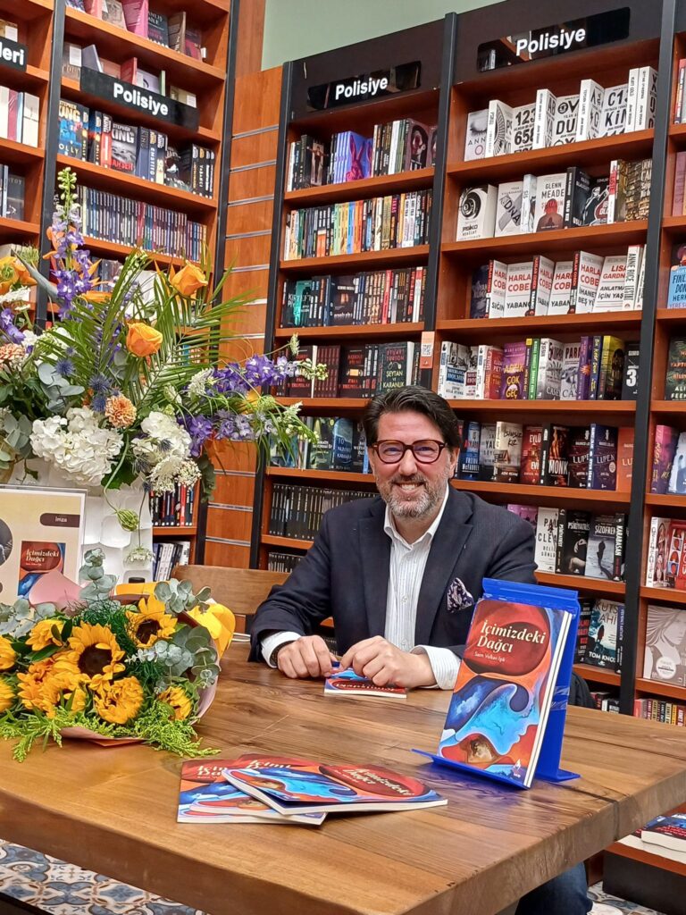 İçimizdeki Dağcı: Kayıpların, Kırılmaların ve Yeniden Başlamanın İçsel Rehberi” Yazar Saim Volkan Işık ile Söyleşi
