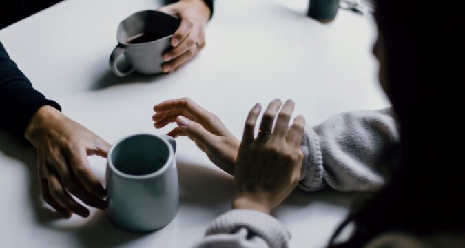 Sevginin Sonsuz Dansı – Shirley MacLaine Kitap İncelemesi | Fonksiyonel Yaşam - Züleyha Gülveren